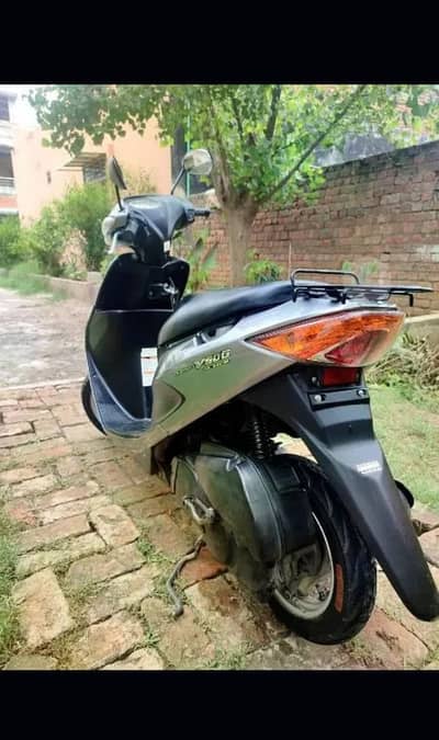 suzuki scooty