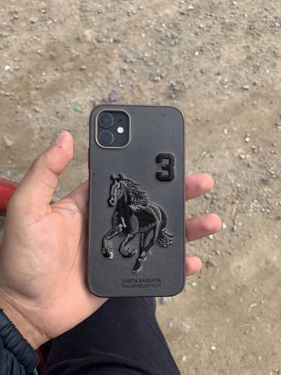 Apple iphone 11 good condition