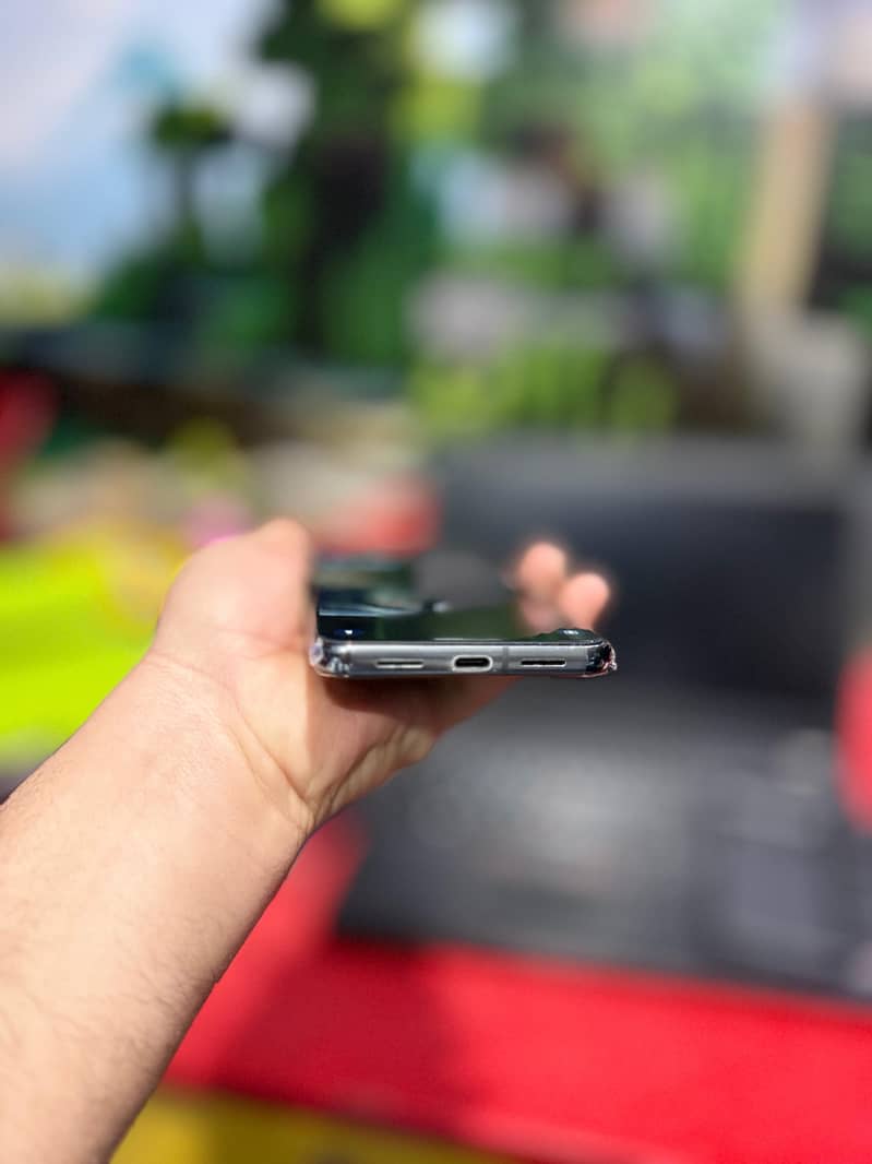 Google pixel 8 pro 3