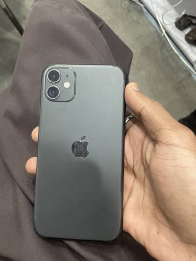 iPhone 11 jv 64gb all ok water park