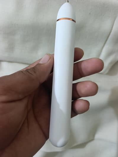 BEAUTY SPOT MOLE SWEEP PEN