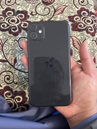 iPhone 11 8/10