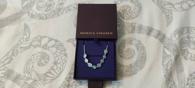 Siren Bezel Gemstone Chain Bracelet