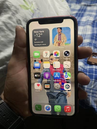 I phone 11 (128) factory unlocked