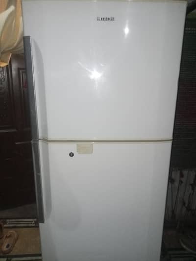 Hitachi refrigerator