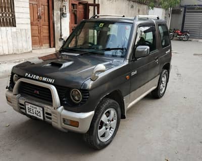 PERFECTLY MAINTAINED JEEP