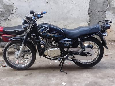 suzuki GS 150