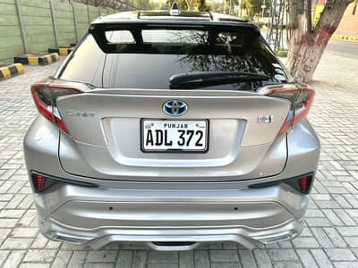 CH-R 2017/2021 fully loaded for sale