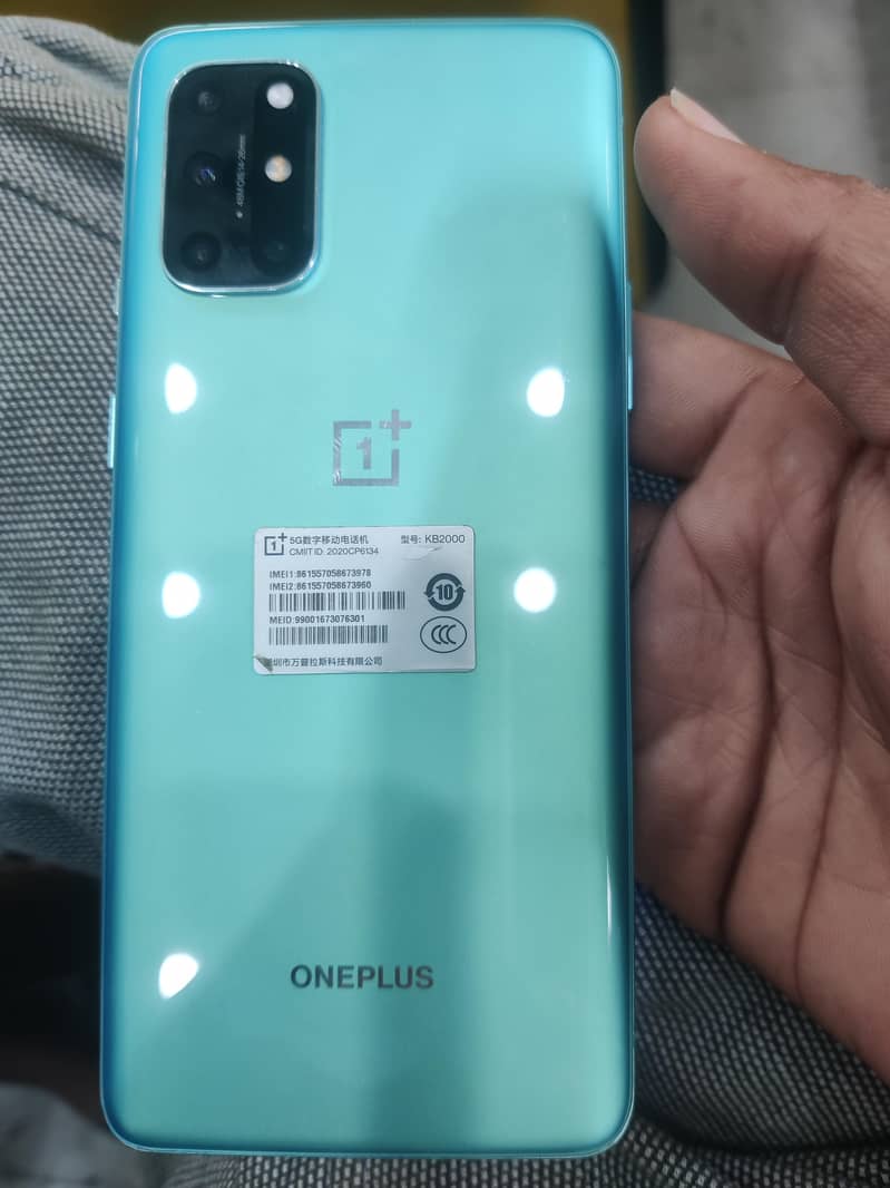 one plus 8t 1