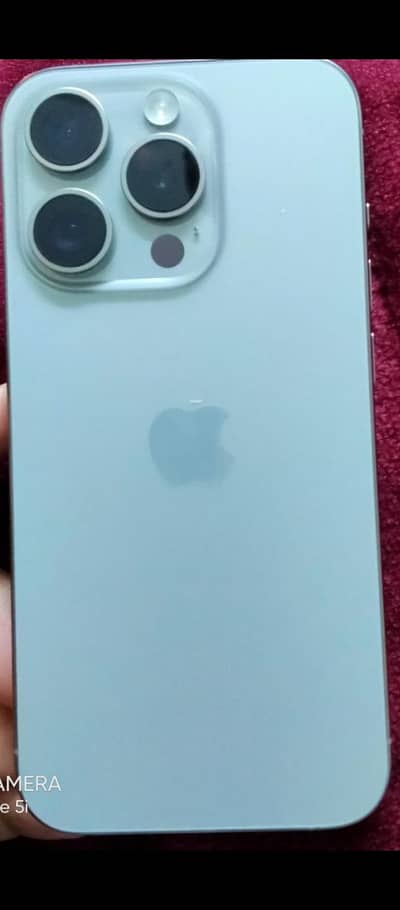 iphone 15 pro 89%  bettry health  neat n clean set