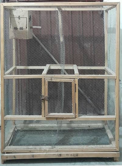 New Condition Wooden Cage, Breeding box and Dolian
