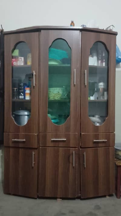 stylist wooden wordrobe like new best price 3 door for sale