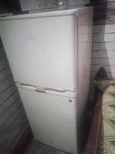 dawlance fridge