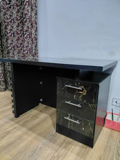 Computer Table For Sale