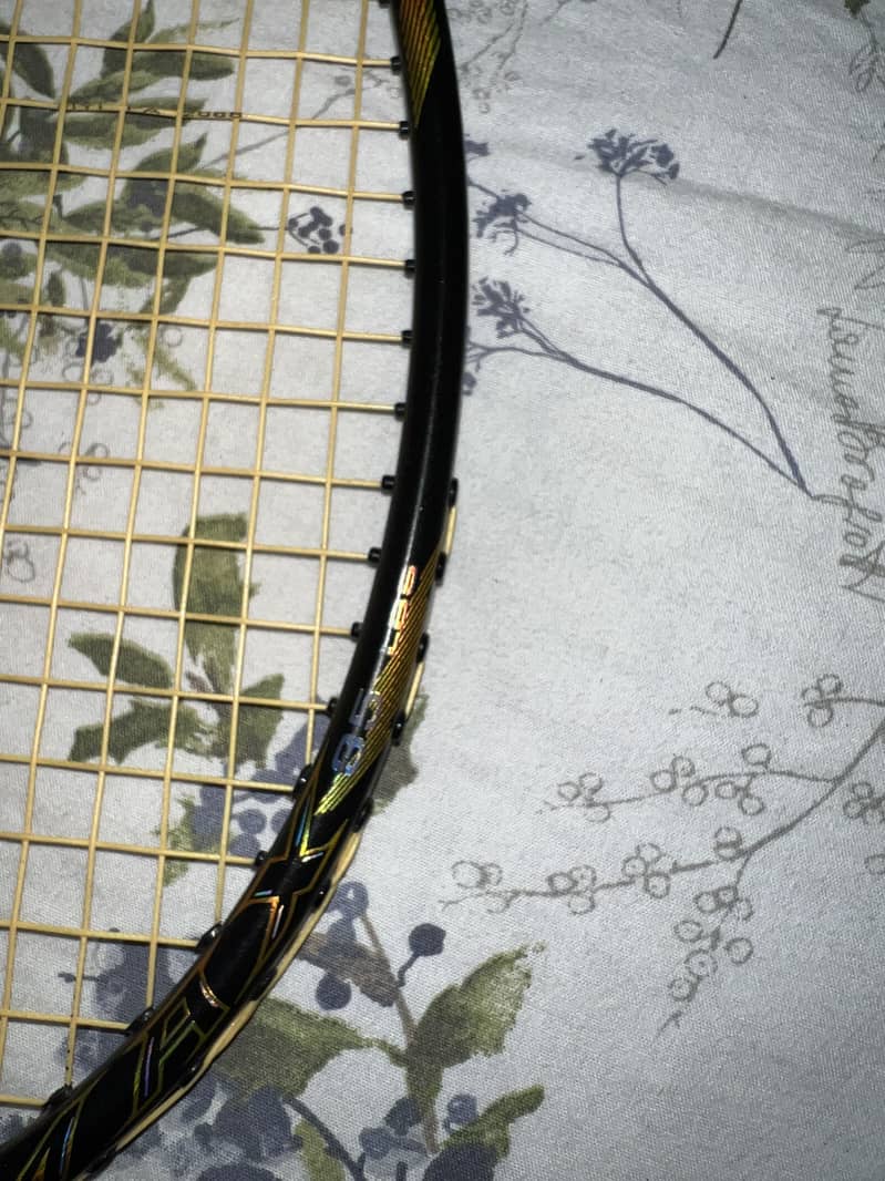 Badminton racket 4