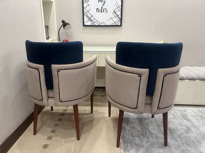 2 brand new kids chairs for sals