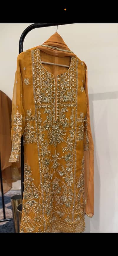 Beautiful Mehndi dress for sale
