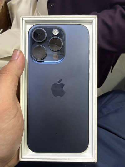 Iphone 15pro with box