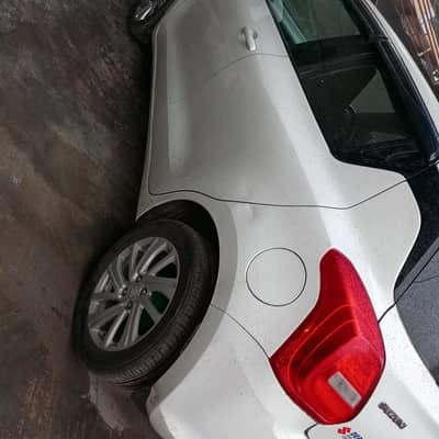 Suzuki swift total genuine 2022/2023