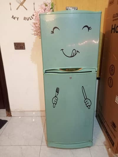 medium size family size