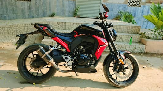 superstar 200 r sports bike nice condition one hand use