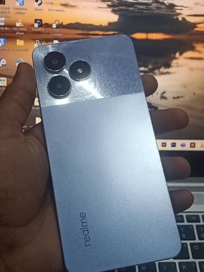 Realme Note 50
