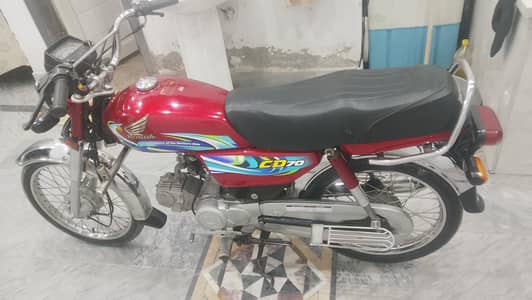 23/24 model Honda CD 70 location Sargodha block 4
