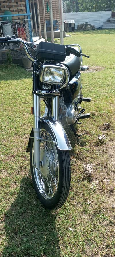 Honda CG 125 2025