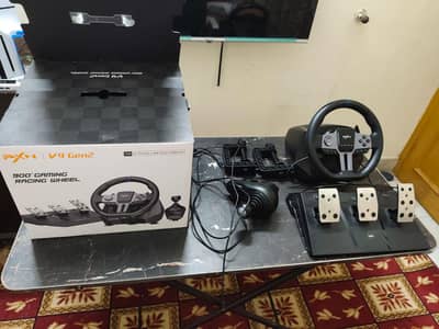 steering wheel pandel and gear