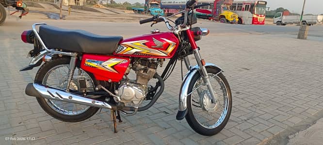 Honda CG 125 2025 Model – Excellent Condition