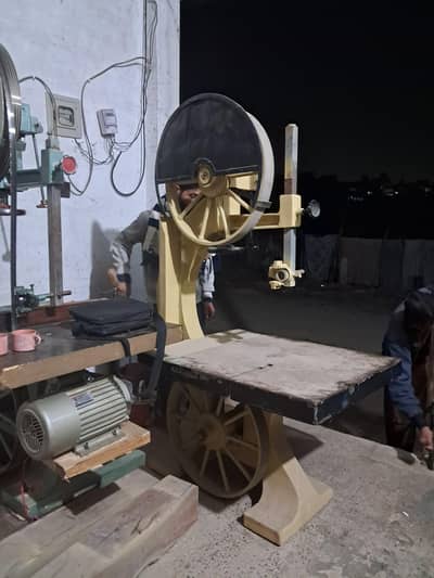 wood bandsaw machine