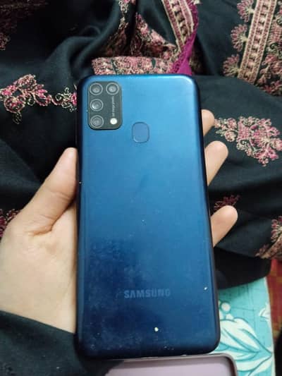 Used Samsung Good condition in mobile