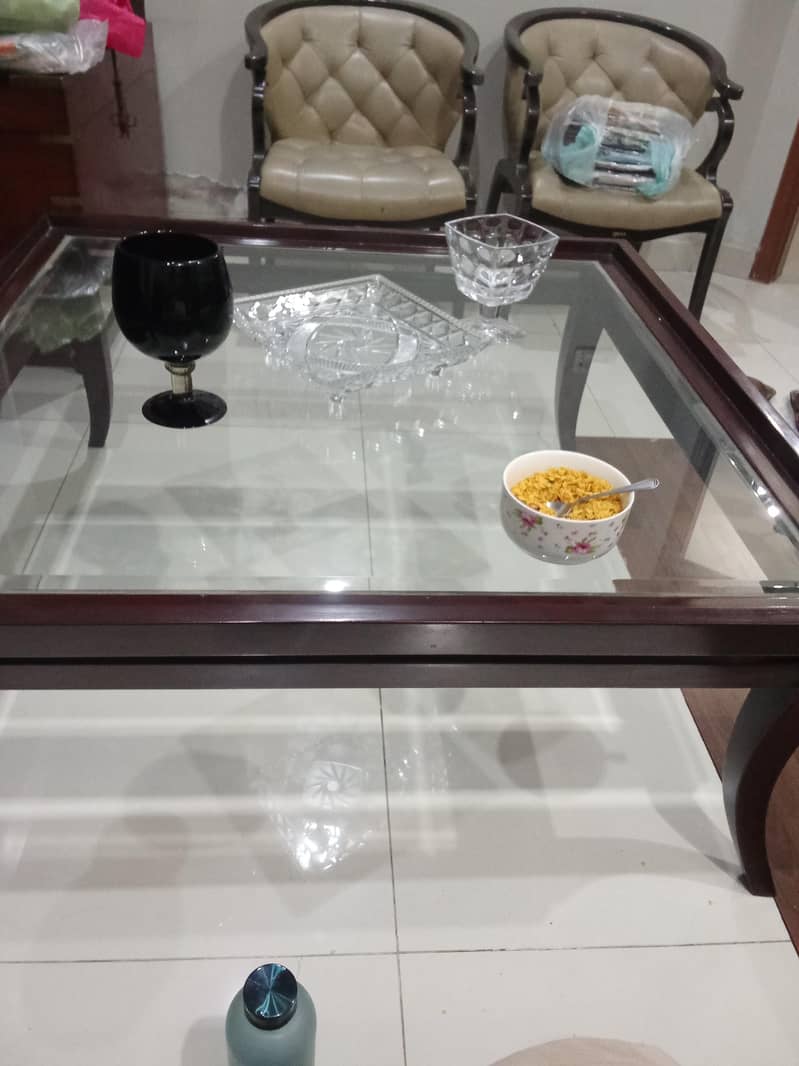 Glass Table 0