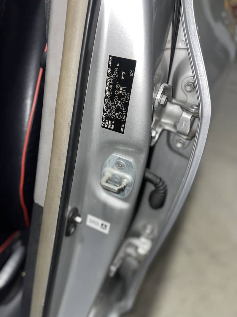 Maintained authorised dealer workshop 6