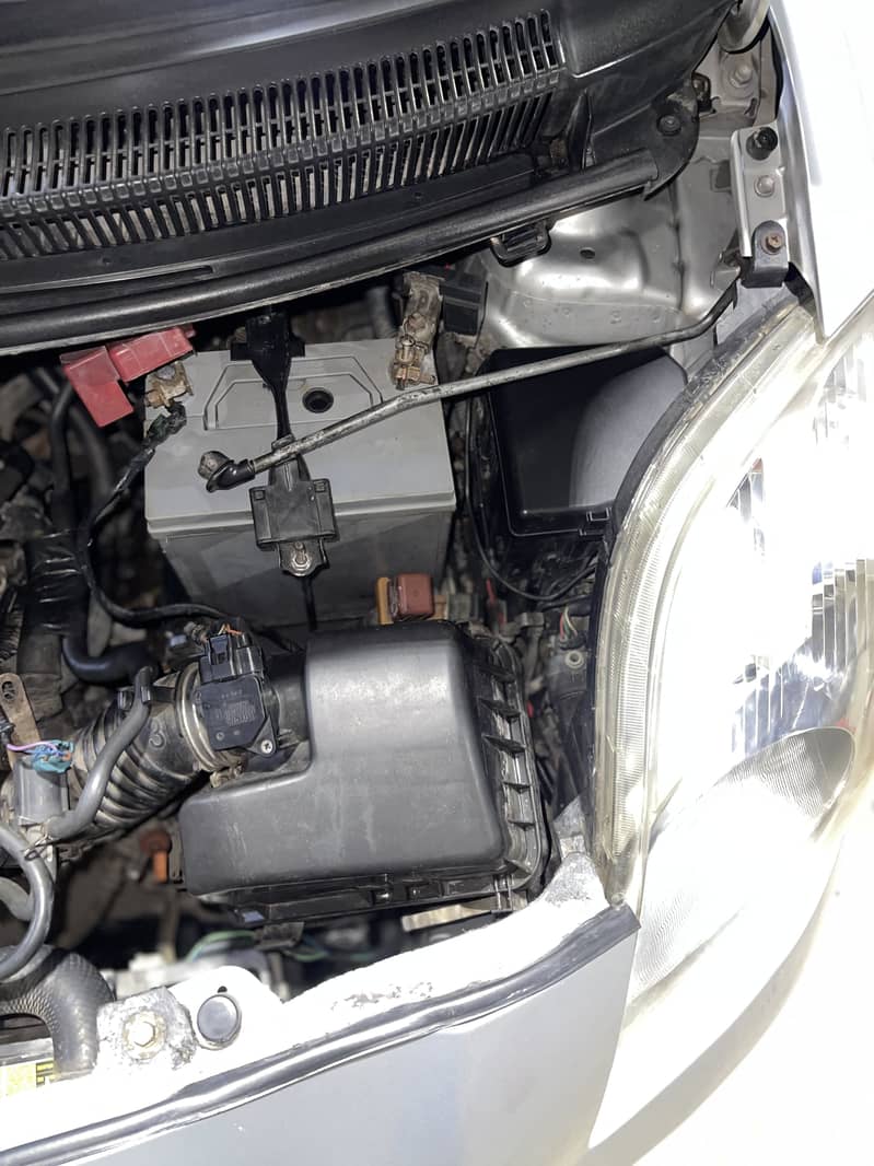 Maintained authorised dealer workshop 14