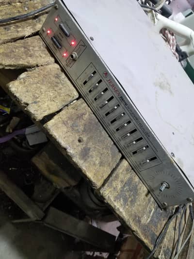 amplifier with speakr for sale