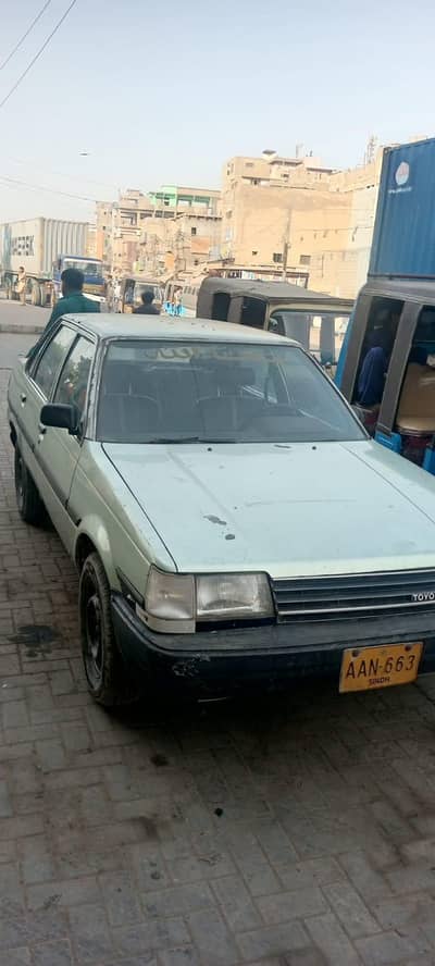 Toyota Corona 1985