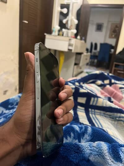 Iphone 13 pro max  blue colour factory unlock (with box)