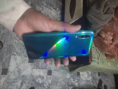 A30s 4/128 dual sim plz reed add cobtact watsap 03217683721