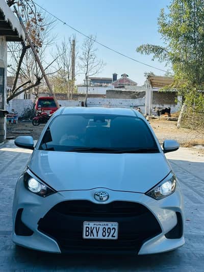 Toyota Yaris 23 /25 brand new condition 4.5 grade