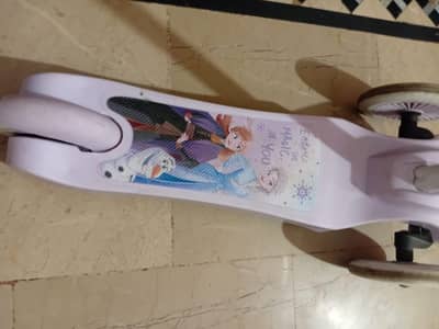 Different Scooties (Cycle)