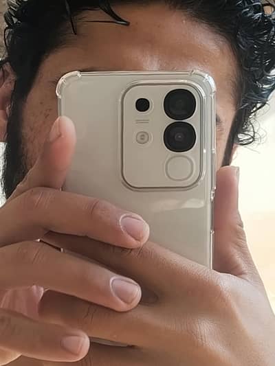 Vivo y29 8+8 128 with box & charger