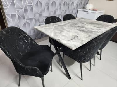 DINNING TABLE WITH SIX CHAIR