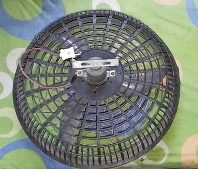 12 volt news fans condition 10/10