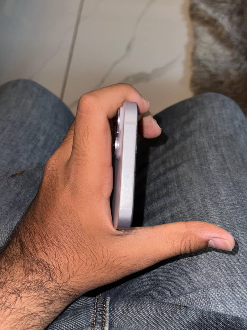 Apple iphone 14plus 2