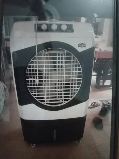 selling room coler in bestest condition