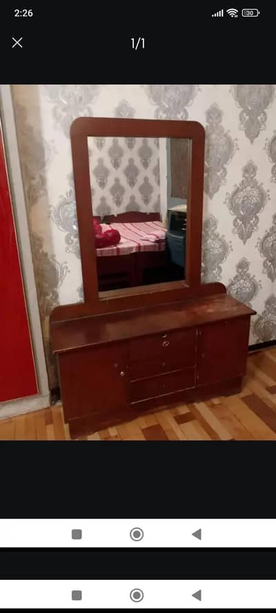 used wooden dressing table available