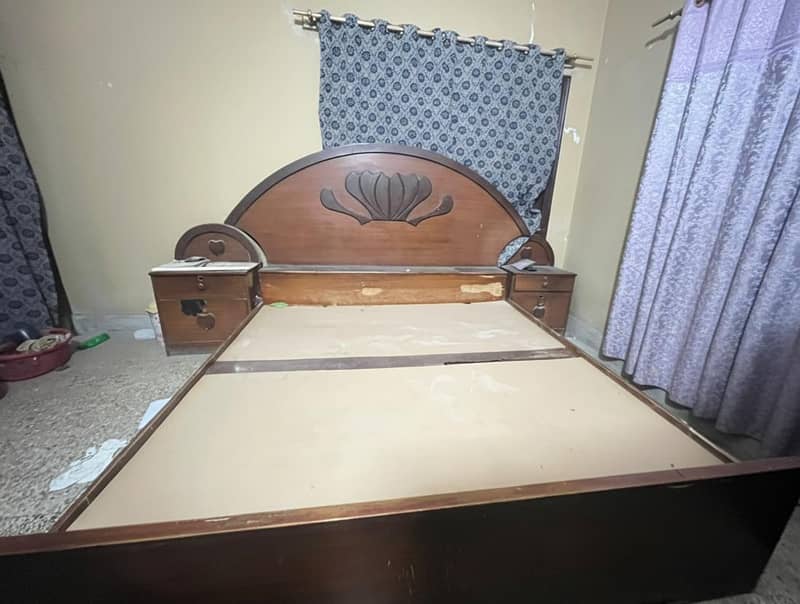 Bed with side tables 1