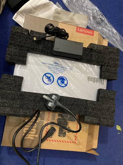 Lenovo Thinkbook 14 G6 IRL