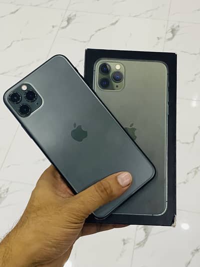 iPhone 11 Pro Max 256 gb with box.